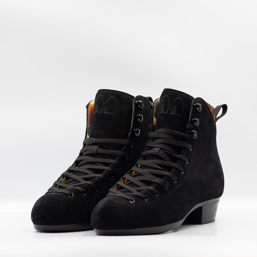 Chuffed Skates De La Casa Pro Boots, black roller skate boots with a retro black, orange, yellow and white gradient wave lining.