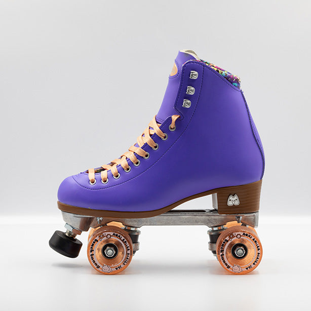 Moxi Roller Skates Beach Bunny skates in Periwinkle with peach laces and wheels.