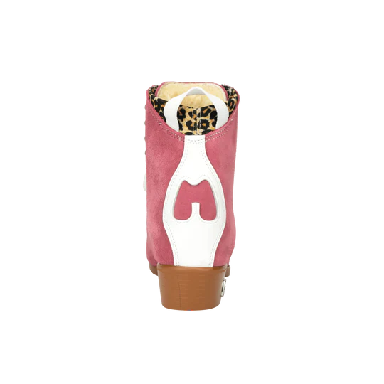 Moxi Roller Skates Jack 1 boots in Strawberry Pink with tan sole, white backstay and laces, leopard print lining.