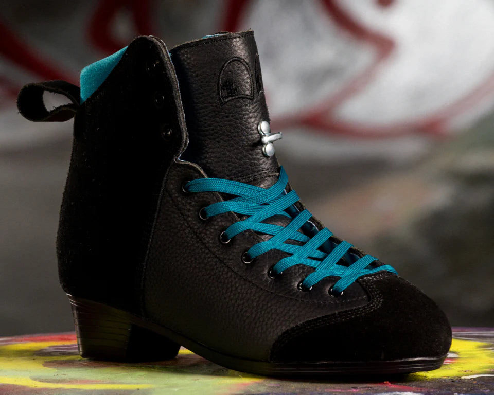Chuffed Skates Lanna Thornhill Pro roller skate Boots are black textured leather with black suede panels across the toe and ankles. Features a teal blue lining and laces. 