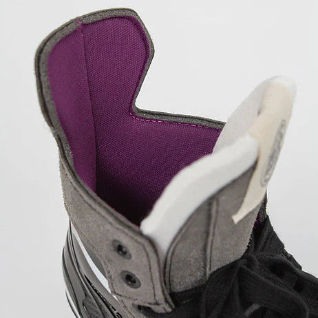 Close up of a Rio Roller Flow Hockey skates with the deep purple lining.