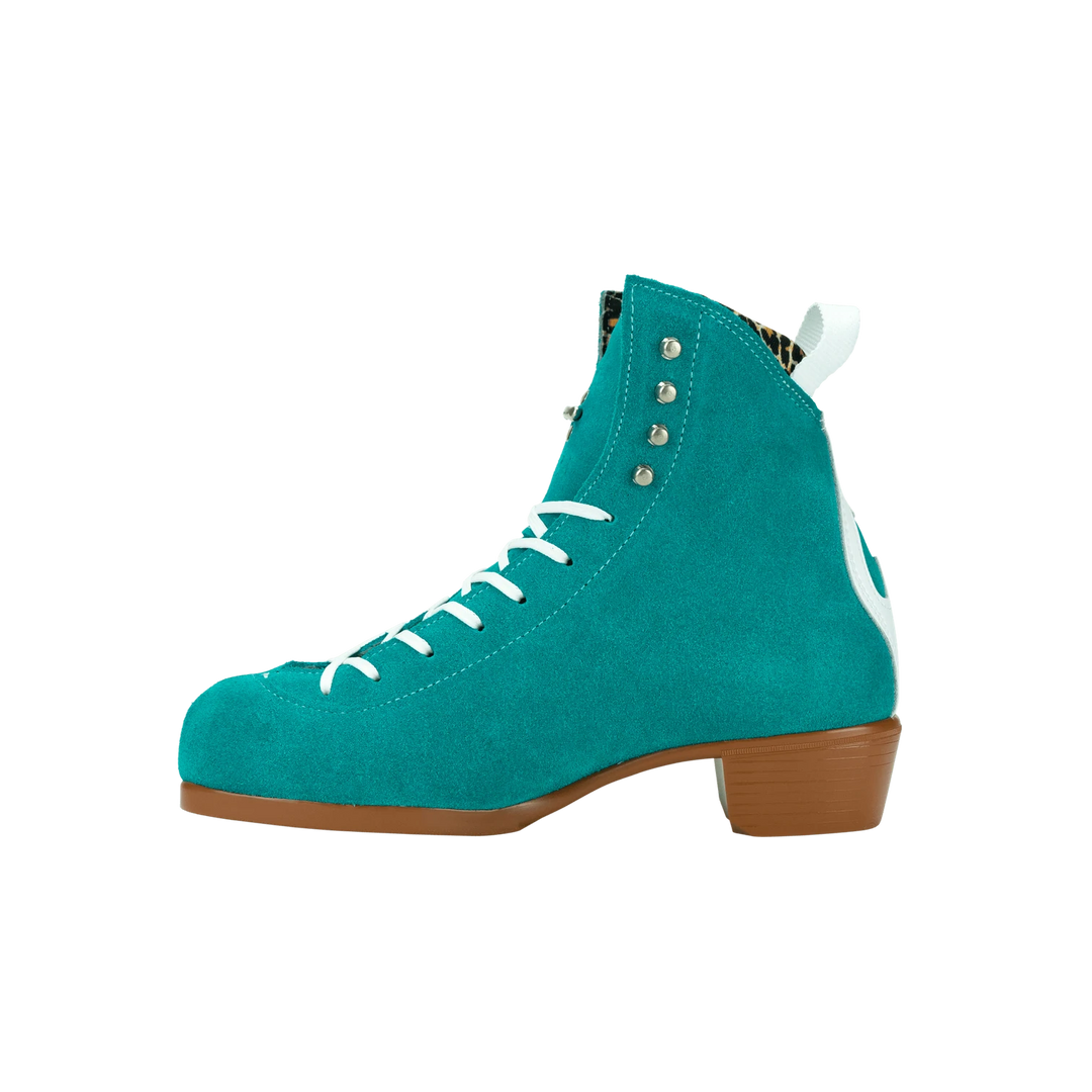 Moxi Roller Skates Jack 1 boots in Jade with tan sole, white backstay and laces, leopard print lining.