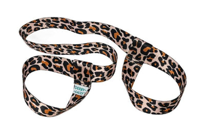 Derby Laces Skate Leashes in Leopard.