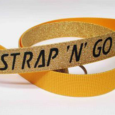 Strap N Go roller skate leash in gold glitter.